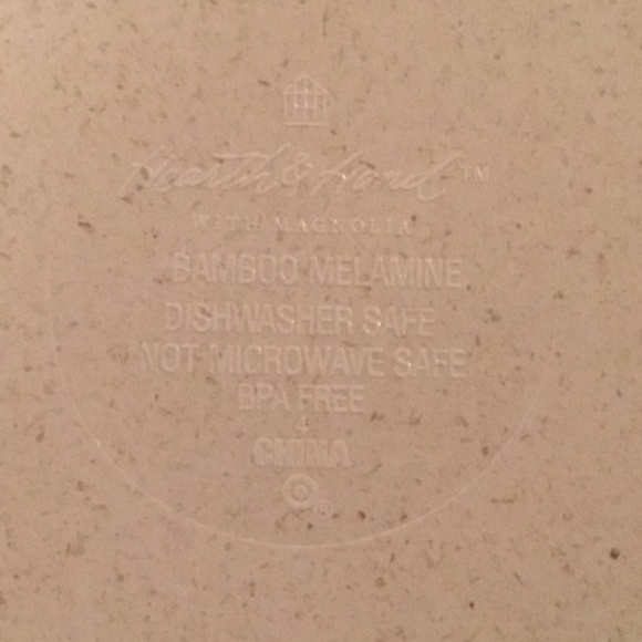 Hearth & Hand With Magnolia 4 Pack Grid Pattern Bamboo Melamine Appetizer Plates - Picture 5 of 6